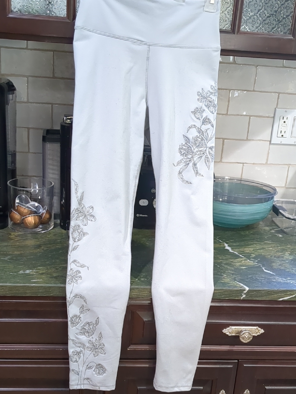 FABLETICS Women’s Floral-Embroidered Yoga Pants NWT